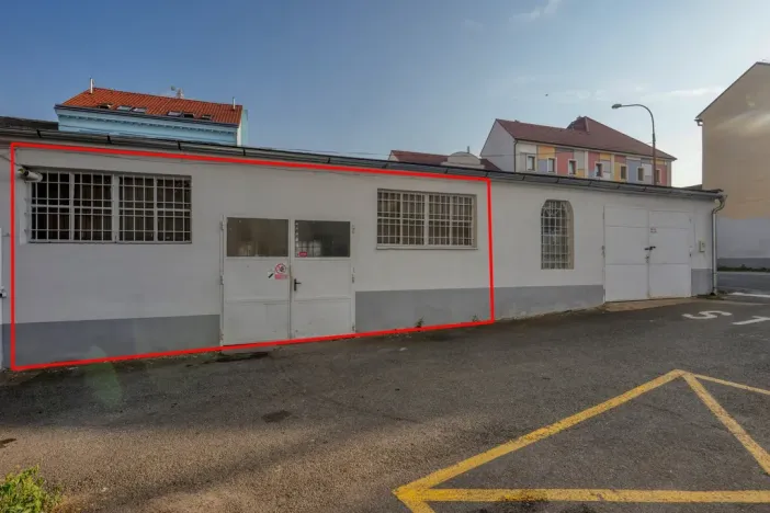 Pronájem obchodního prostoru, Plzeň, Doudlevecká, 64 m2