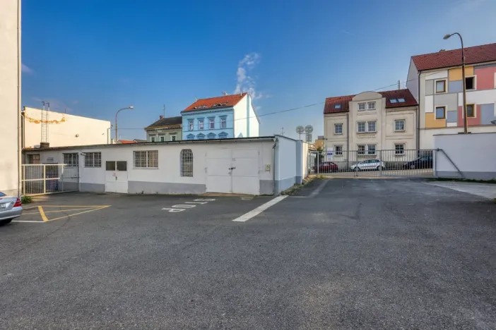 Pronájem obchodního prostoru, Plzeň, Doudlevecká, 64 m2