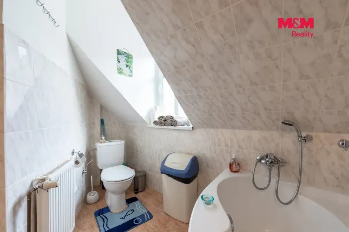 Pronájem bytu 2+1, Karlovy Vary, Dr. Davida Bechera, 59 m2