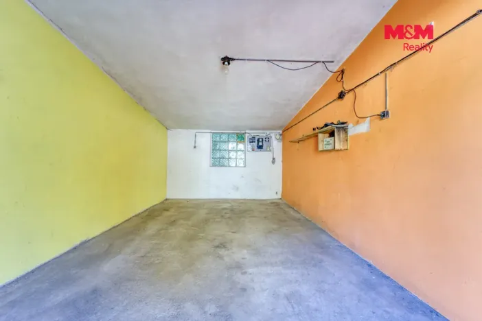 Prodej garáže, Tlučná, 22 m2