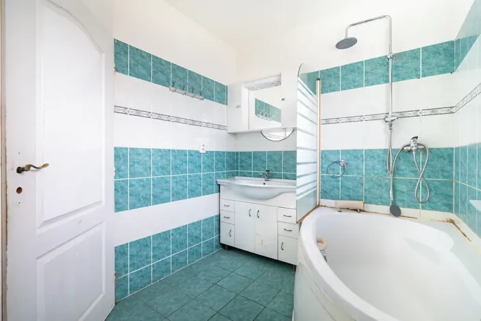 Prodej rodinného domu, Brno, náměstí Karla IV., 120 m2