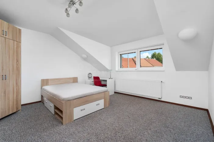 Prodej vícegeneračního domu, Ostopovice, U Kaple, 220 m2