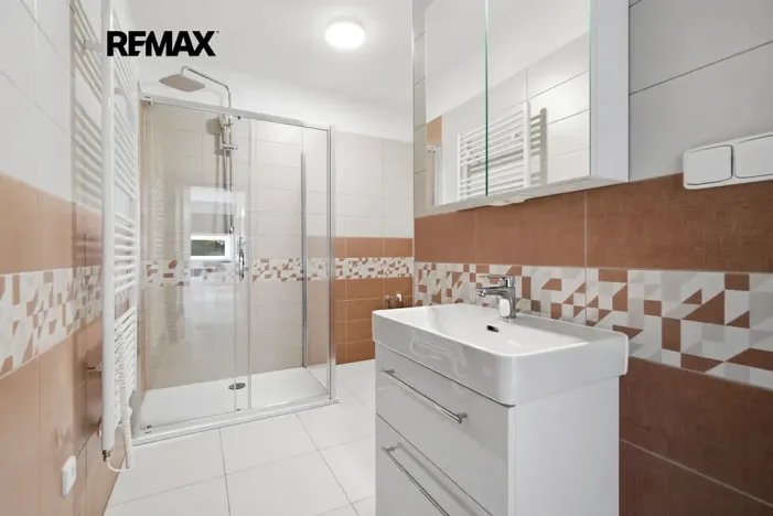 Prodej rodinného domu, Dolní Dobrouč, 152 m2