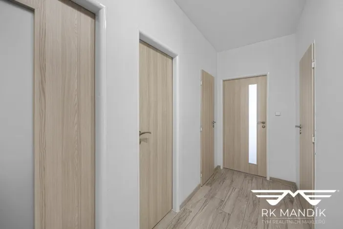 Pronájem bytu 2+kk, Praha - Košíře, Hillebrantova, 55 m2