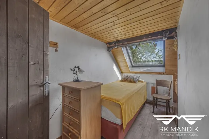 Prodej chalupy, Oplany, 270 m2