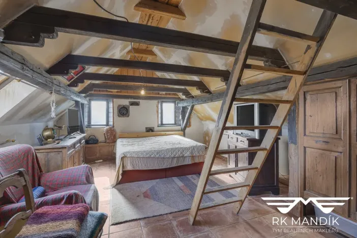 Prodej chalupy, Oplany, 270 m2