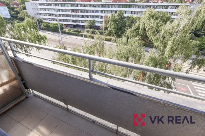 Pronájem bytu 2+1, Praha - Dejvice, Evropská, 75 m2
