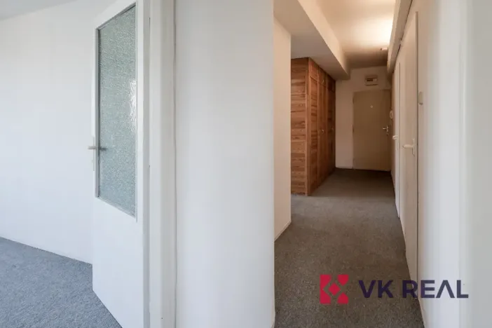 Pronájem bytu 2+1, Praha - Dejvice, Evropská, 75 m2