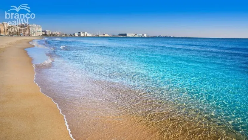Prodej bytu 3+kk, Santa Pola, Alicante, Španělsko, 94 m2