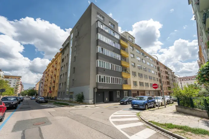 Prodej bytu 2+1, Brno - Veveří, Stojanova, 85 m2