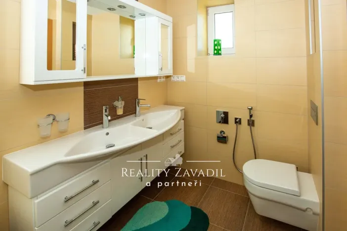 Prodej rodinného domu, Dříteň, 140 m2