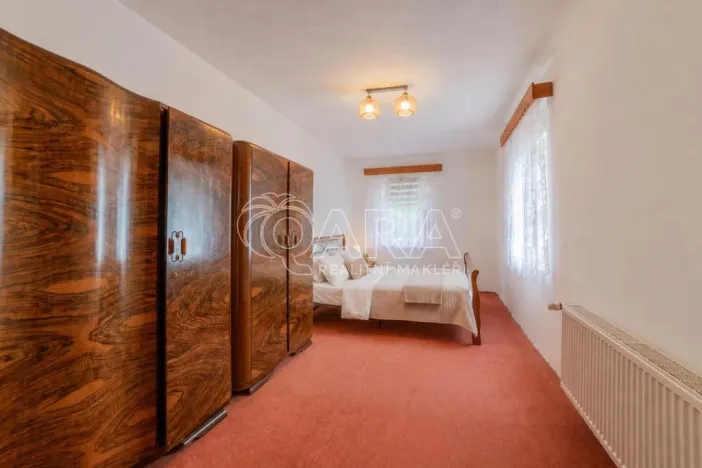 Prodej rodinného domu, Podhradí, 306 m2