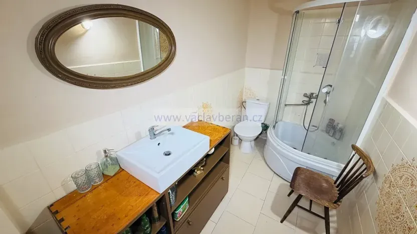 Prodej rodinného domu, Řetová, 225 m2