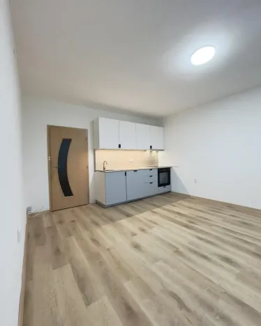 Pronájem bytu 2+kk, Česká Lípa, Pražská, 40 m2