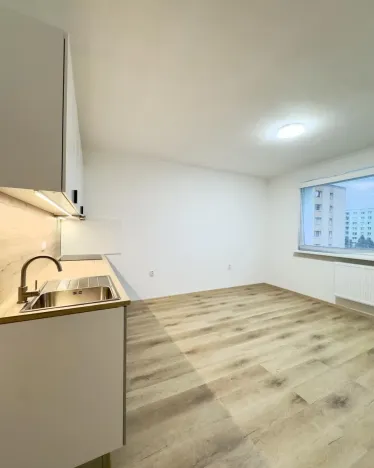 Pronájem bytu 2+kk, Česká Lípa, Pražská, 40 m2