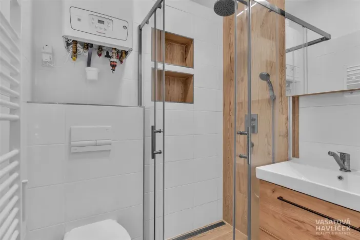 Pronájem bytu 1+1, Dvůr Králové nad Labem, Heydukova, 38 m2