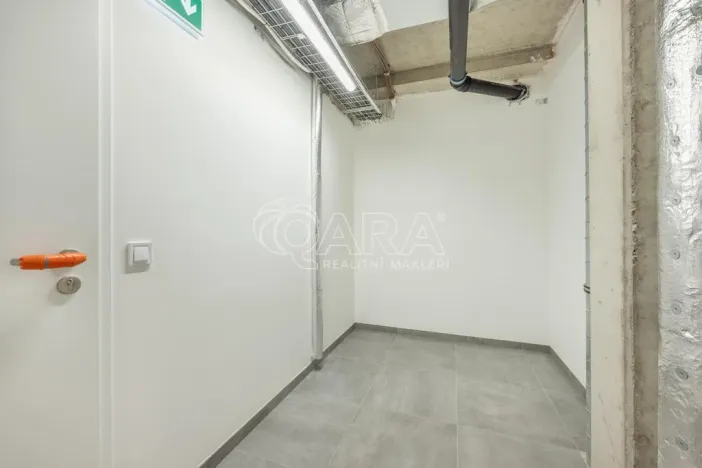 Pronájem skladu, Praha - Žižkov, Budovcova, 6 m2