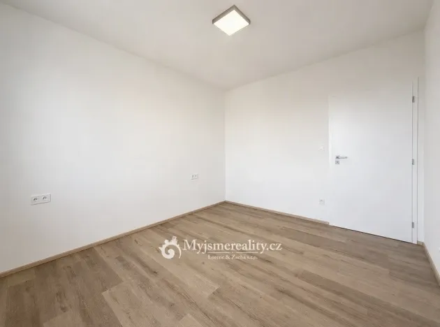 Pronájem bytu 2+kk, Znojmo, Vančurova, 42 m2