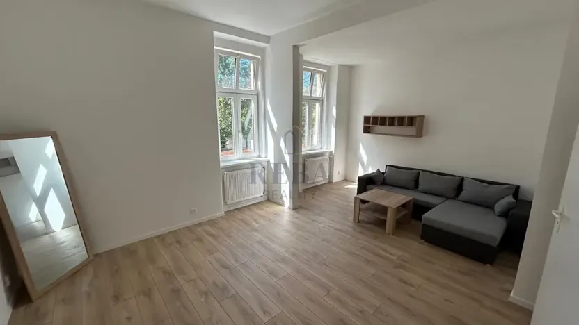 Pronájem bytu 2+1, Karlovy Vary, Pražská silnice, 74 m2