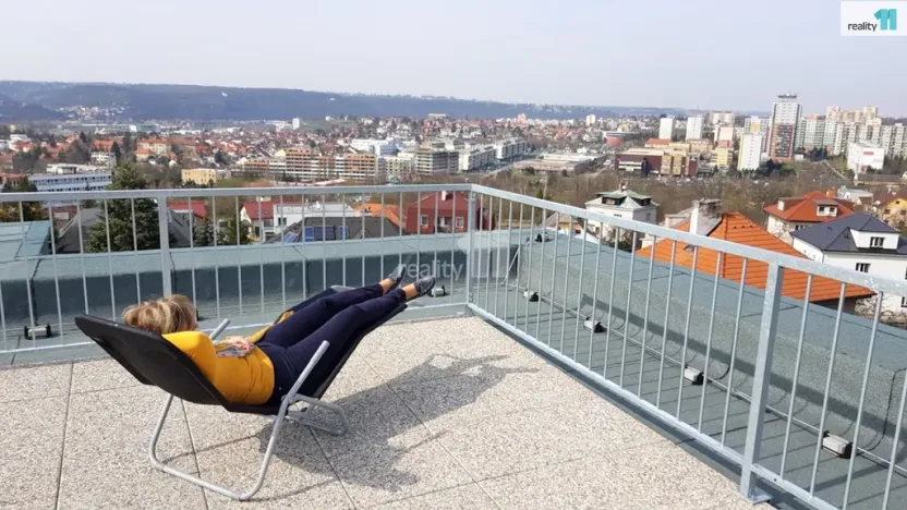 Pronájem bytu 2+kk, Praha - Modřany, Větrovcova, 50 m2