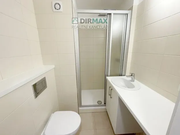Pronájem bytu 1+kk, Plzeň - Lobzy, Sousedská, 20 m2