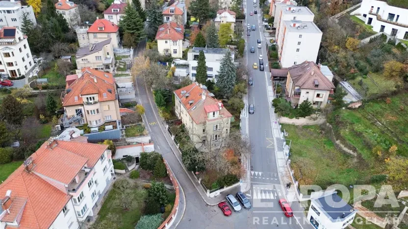 Prodej rodinného domu, Praha, Ke Klimentce, 180 m2