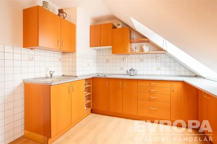 Prodej rodinného domu, Praha, Ke Klimentce, 180 m2