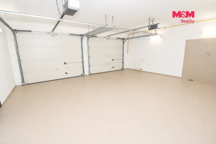 Prodej rodinného domu, Jesenice, Akátová, 203 m2