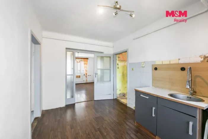 Prodej bytu 3+1, Poběžovice, Pohraniční stráže, 80 m2