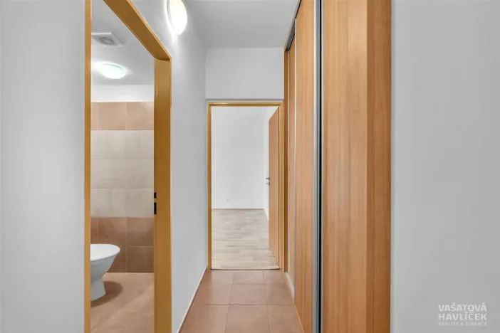 Pronájem bytu 2+1, Hradec Králové, Na Zahrádkách, 65 m2