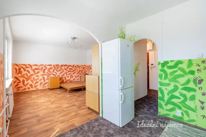 Pronájem bytu 1+1, Praha - Zbraslav, Tunelářů, 47 m2