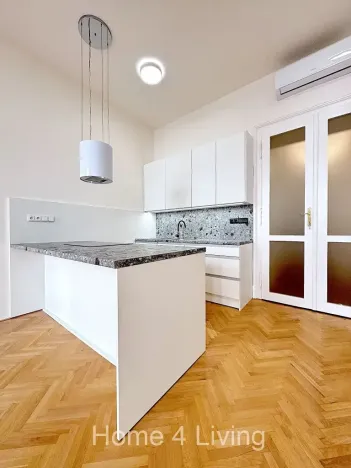 Pronájem bytu 2+kk, Brno, Kozí, 70 m2