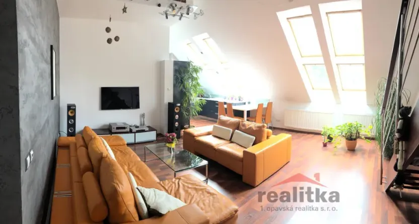 Prodej bytu 4+kk, Opava - Předměstí, Nákladní, 130 m2