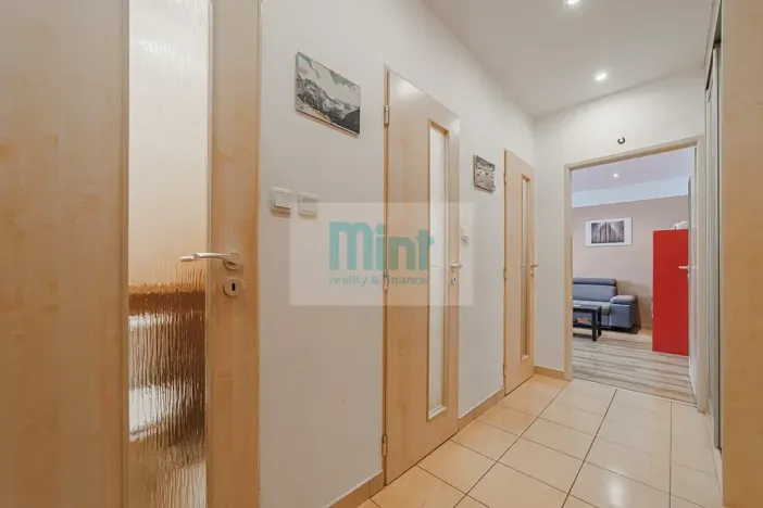 Prodej bytu 2+1, Ostrava, Panelová, 51 m2
