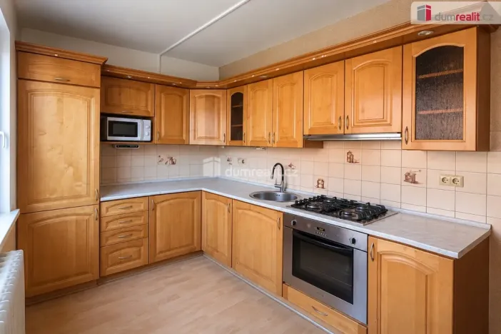 Pronájem bytu 3+1, Karlovy Vary - Rybáře, Sokolovská, 72 m2