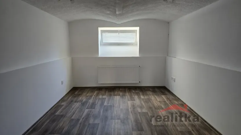 Pronájem bytu 2+kk, Opava - Předměstí, Ovocná, 53 m2