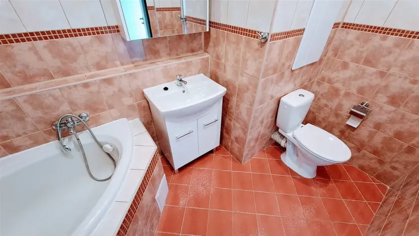 Pronájem bytu 1+1, Ústí nad Labem - Severní Terasa, Šrámkova, 34 m2