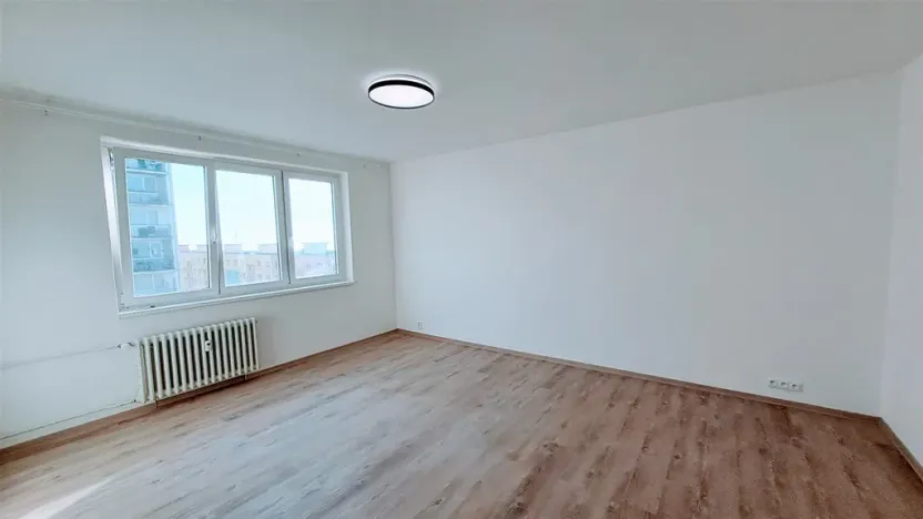 Pronájem bytu 1+1, Ústí nad Labem - Severní Terasa, Šrámkova, 34 m2