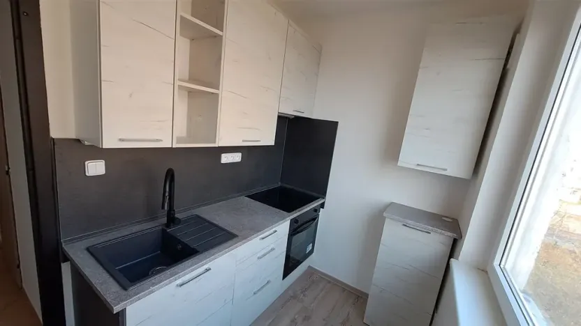 Pronájem bytu 1+1, Ústí nad Labem - Severní Terasa, Šrámkova, 34 m2