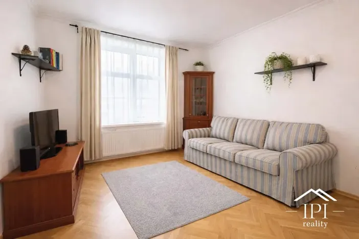 Pronájem bytu 1+1, Praha - Košíře, Mahenova, 47 m2