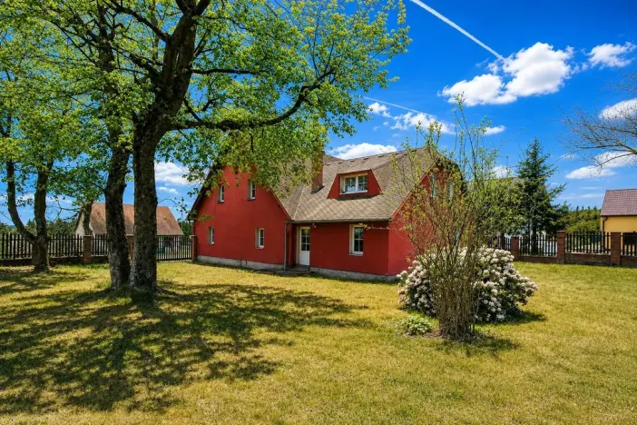 Prodej rodinného domu, Hora Svatého Šebestiána, 295 m2