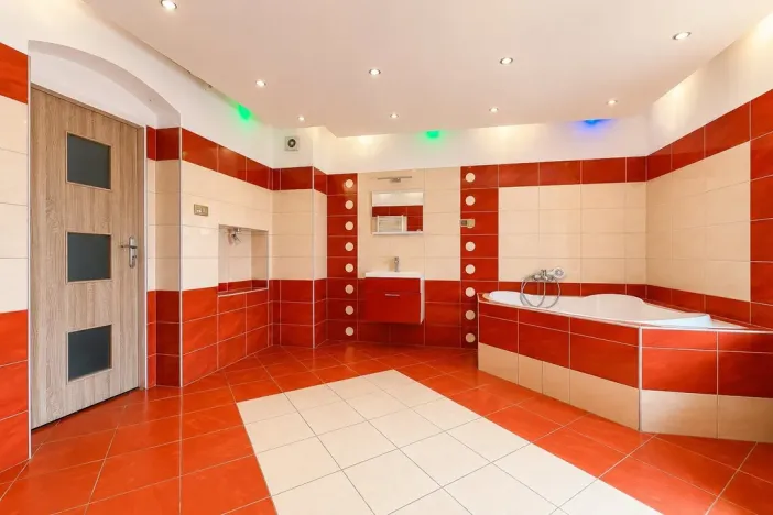 Prodej rodinného domu, Hora Svatého Šebestiána, 295 m2