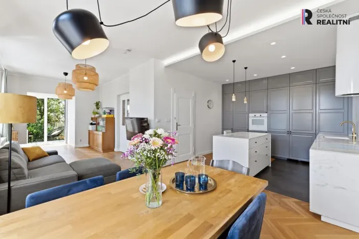 Prodej atypického bytu, Praha - Radotín, Ametystová, 116 m2