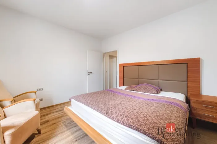 Pronájem bytu 2+1, Plzeň - Skvrňany, Kreuzmannova, 48 m2