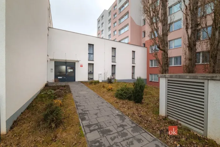 Pronájem bytu 2+1, Plzeň - Skvrňany, Kreuzmannova, 48 m2