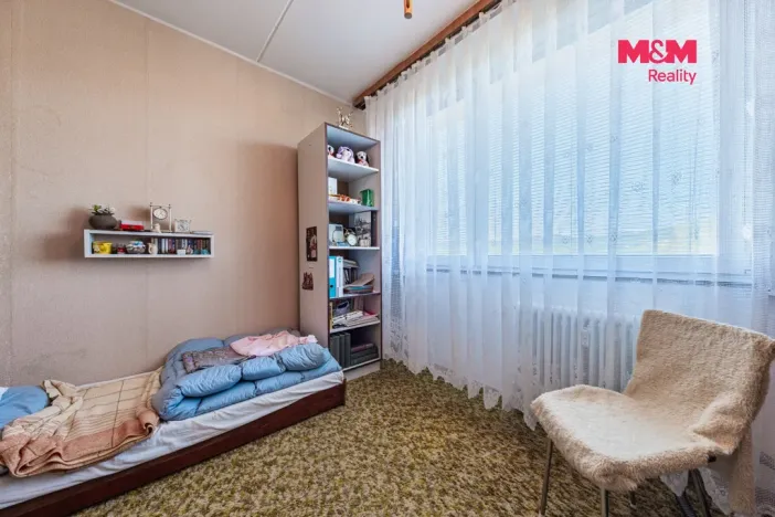 Prodej bytu 3+1, Chomutov, Komenského, 64 m2