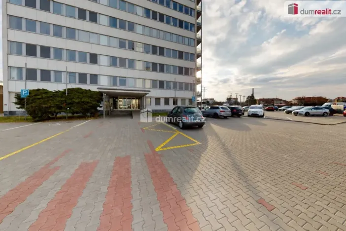 Pronájem bytu 1+kk, Břeclav, J. Opletala, 30 m2