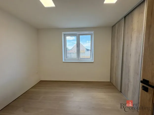 Prodej rodinného domu, Vnorovy, Průhonek, 72 m2