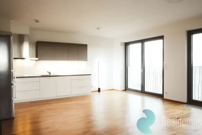 Pronájem bytu 3+kk, Praha, Olšanská, 95 m2