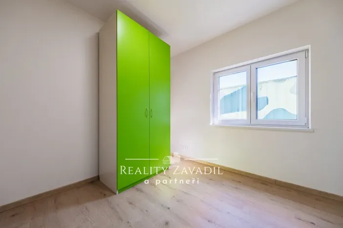 Prodej bytu 3+kk, Praha - Kyje, Světská, 58 m2